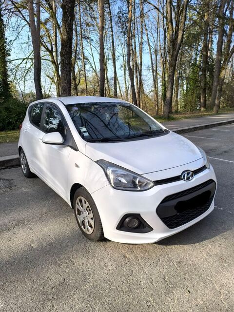 Hyundai i10 1.0 66 UEFA EURO 2016