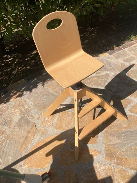 Chaise haute petit enfant plusieurs niveaux 15 Saulx-Marchais (78)