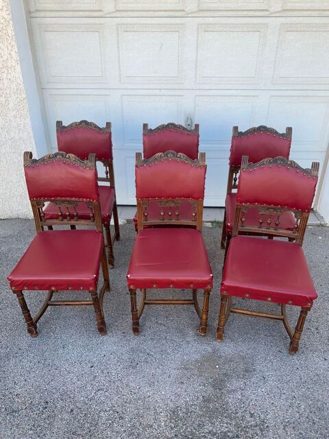 Lot de 6 chaises anciennes numérotées Saleilles (66)
