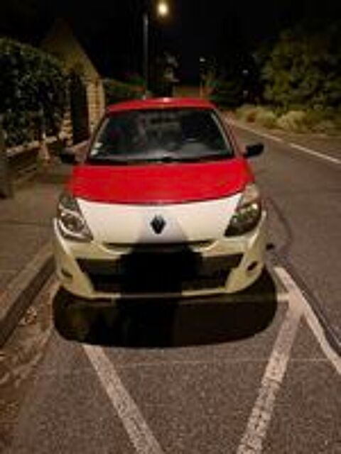 Clio III Clio 1.2 16V 75 Confort Pack Clim Dynamique 2012 occasion 69500 Bron