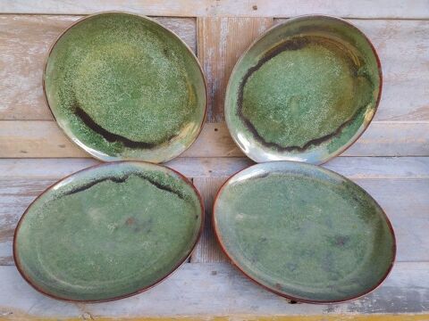4 Assiettes Gr�s �maill� Vert Porterie Artisanale  Loches (37)