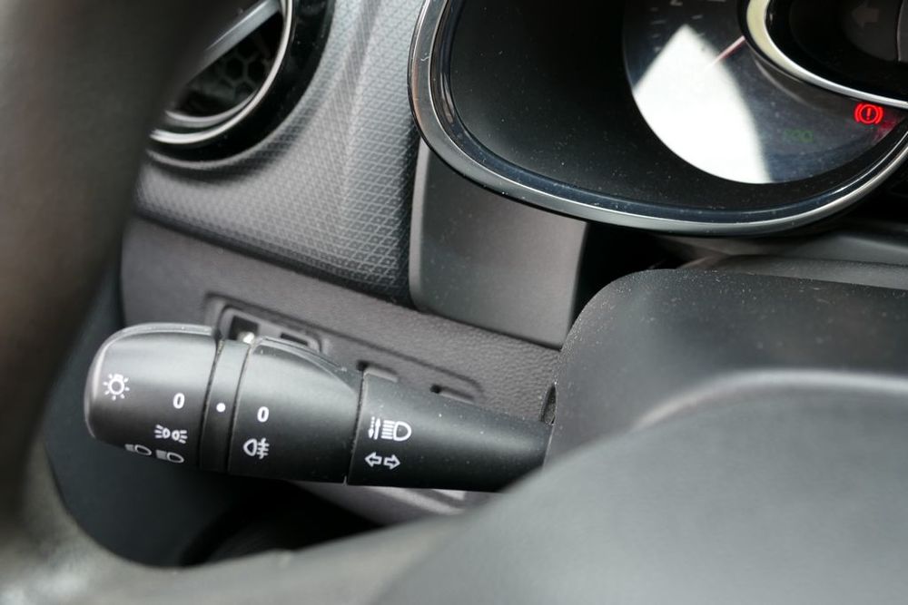 Clio IV Clio TCe 90 - 19 G&eacute;n&eacute;ration 2019 occasion 13600 La Ciotat