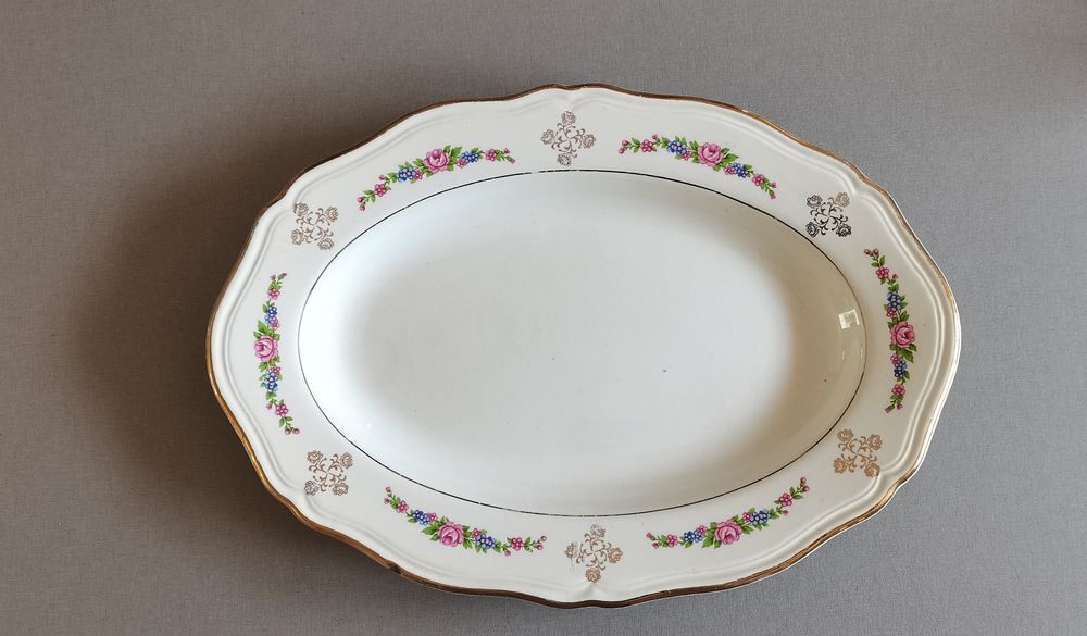 Plat Boucaut en porcelaine Electroménager