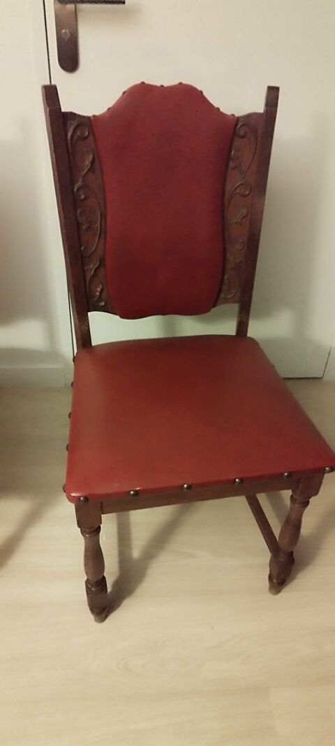 . Ensemble de 6 CHAISES De SALLE �� Manger 55 Bourbon-Lancy (71)