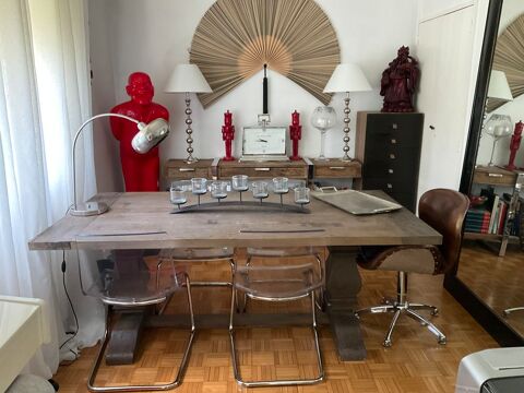 Table Monast�re en bois d'orme.ROSE & MOORE 400 Neuilly-sur-Seine (92)