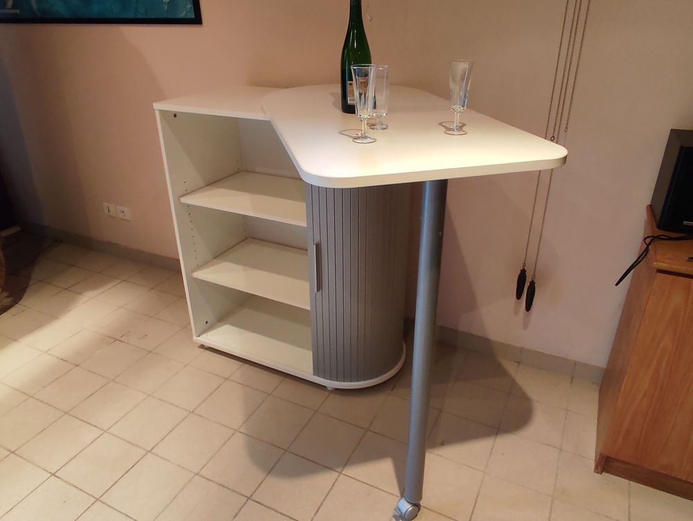 Meuble desserte avec table pivotante Meubles