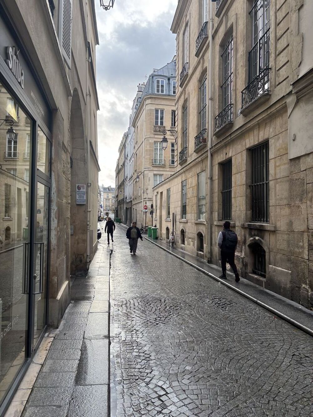 Location Remise/Grange Cave ? 40m2 - 470€/mois - Paris 2ème ? Réaumur-Sebastopol et Paris 2