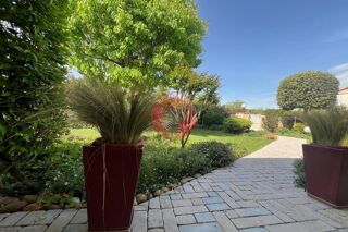  Maison à vendre 6 pièces 175 m²