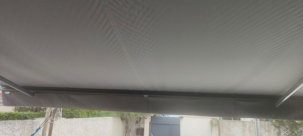 Store banne &eacute;lectrique Jardin