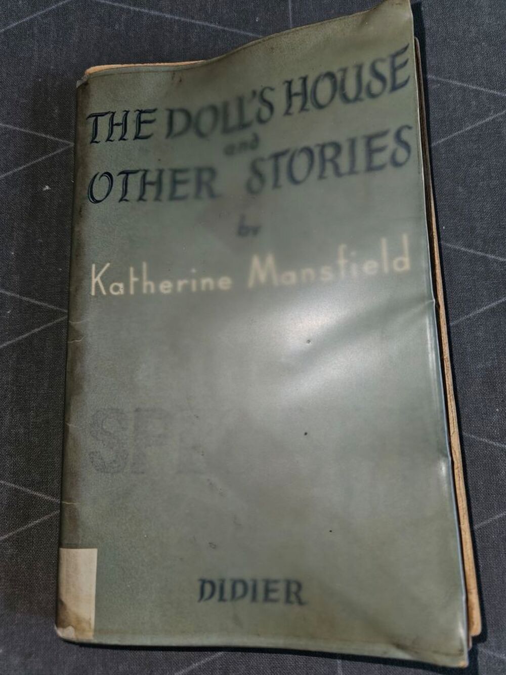 EN ANGLAIS Vieux livre de K.Mansfield 1951 