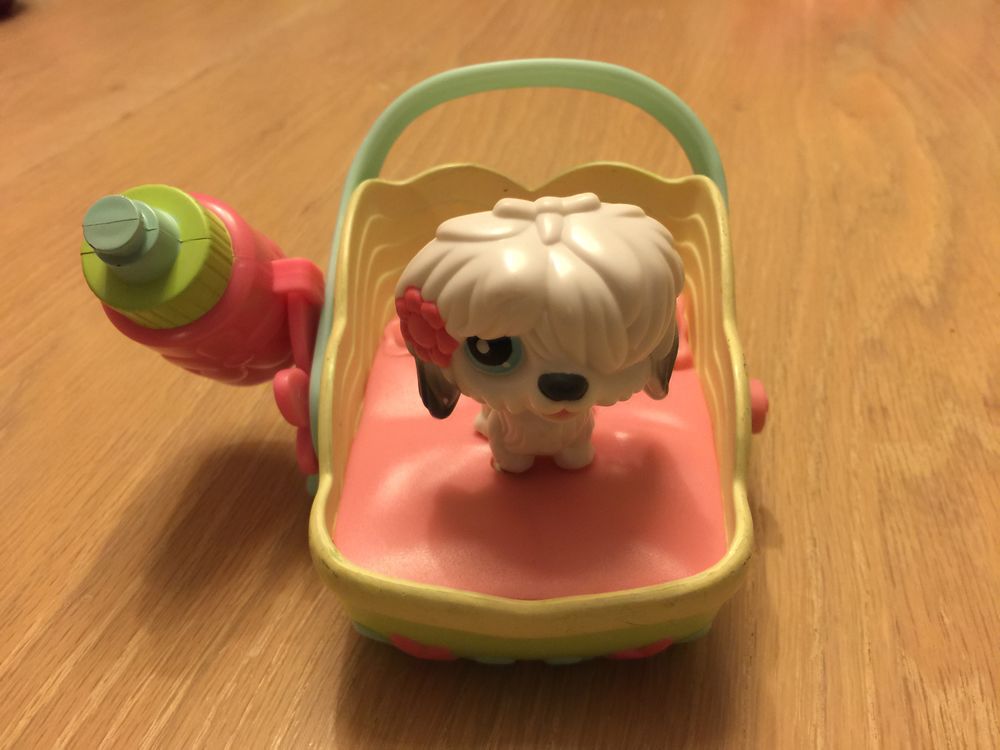 Littlest Petshop biberon magn&eacute;tique Jeux / jouets
