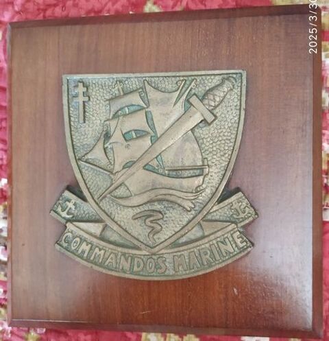 Insigne mural  commando marine 150 Solli�s-Pont (83)