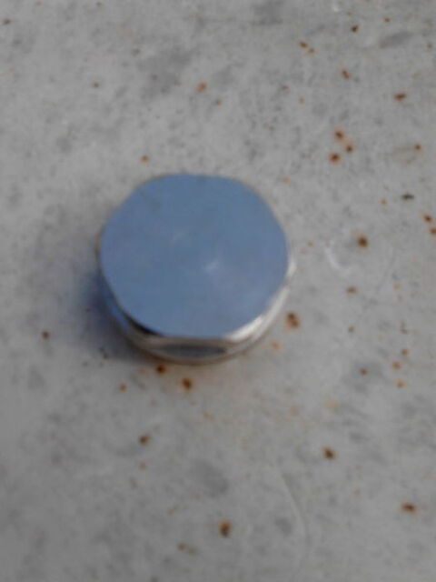 bouchons nickel� de radiateur en 15/21 1 Sarzeau (56)