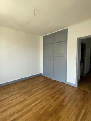  Appartement à louer 2 pièces 54 m²
