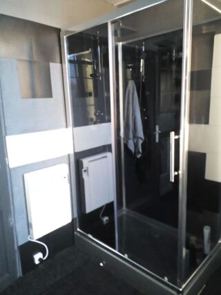  Colocation à louer 6 pièces 100 m²