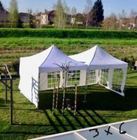   TENTES PLIANTES PLANTES DE QUALITE POUR VOS FETES 