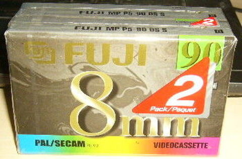 pack de 2 cassettes 8mm/9mn FUJIFILM neuf 13 Versailles (78)