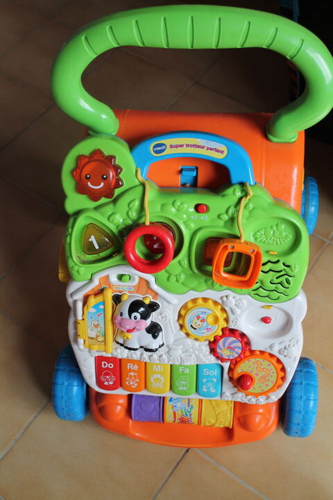 35€ sur Vtech Super trotteur parlant 2 en 1 Orange - Trotteurs - Achat &  prix