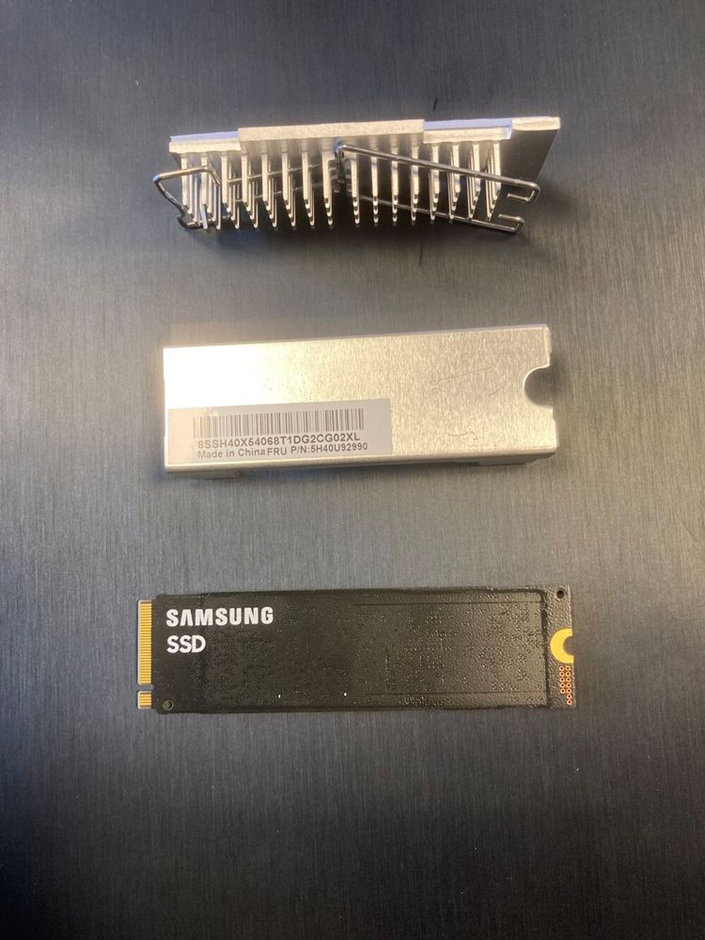 SSD NVMe Samsung 512 Go neuf (jamais utilis&eacute;) Matériel informatique