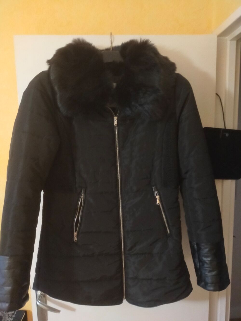doudoune neuf taille L Vêtements