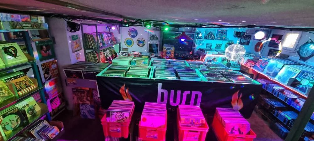 Grosse collection disque vinyle Maxi 45 tours album 33 tours CD et vinyles