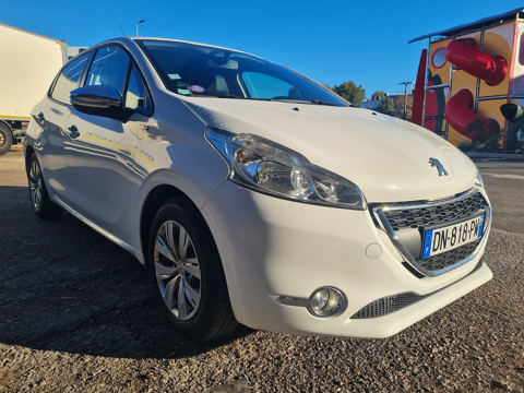 Peugeot 208 1.0 PureTech 68ch BVM5 Access 2015 occasion Vendargues 34740