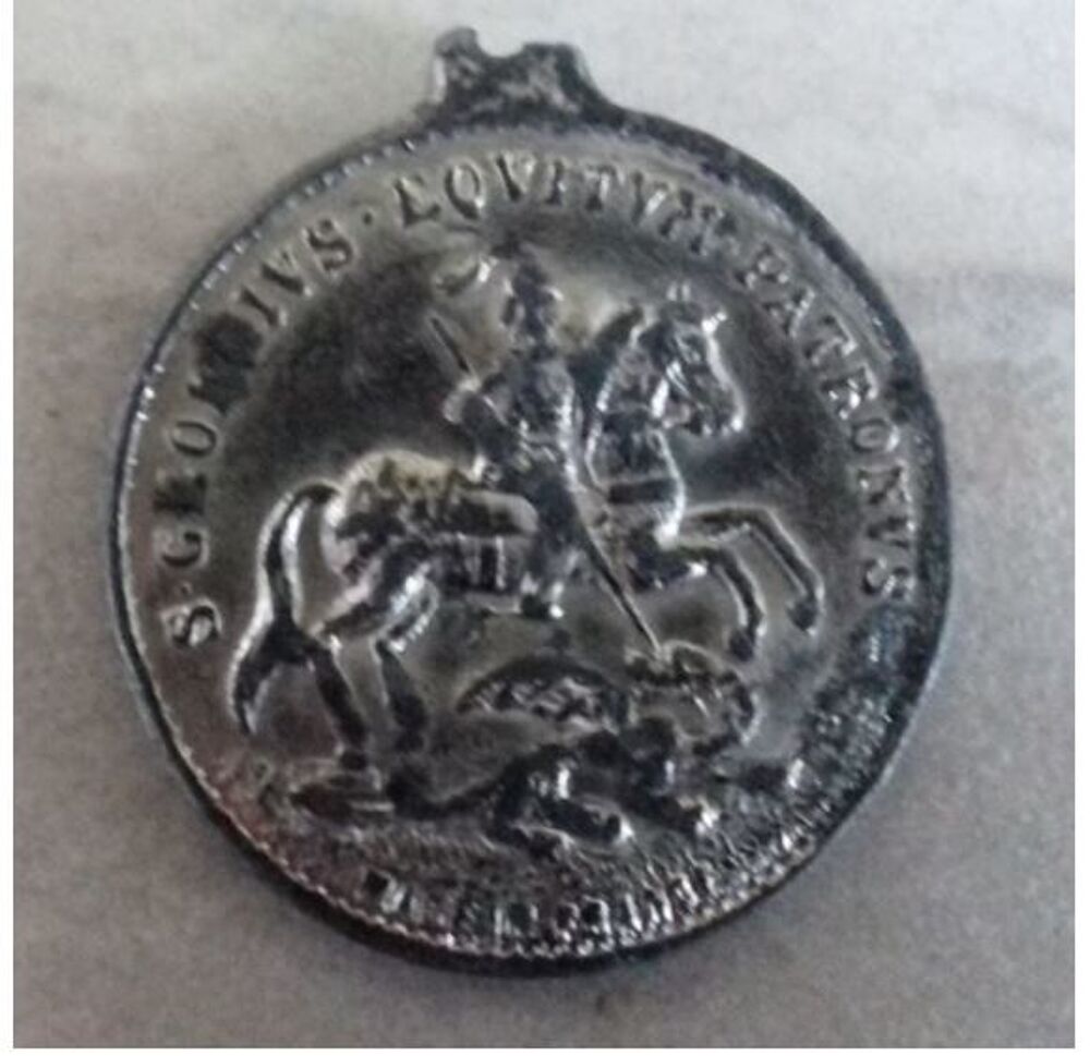 MEDAILLE RELIGIEUSE SAINT GEORGES 