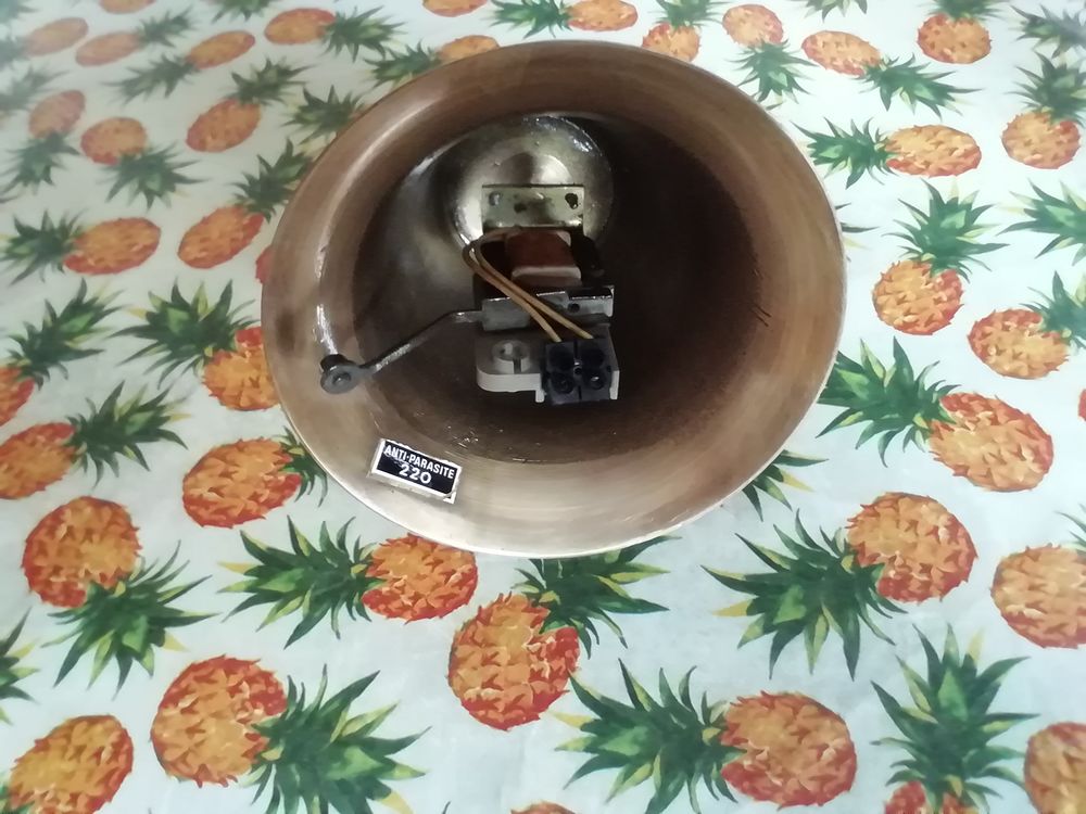 Magnifique Cloche bronze electrique 220v vintage ann&eacute;e 1950 