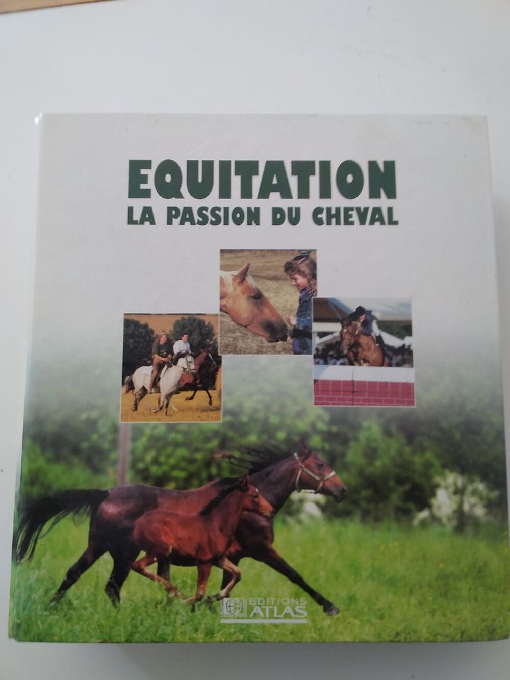 Encyclop&eacute;die pour chevaux Livres et BD