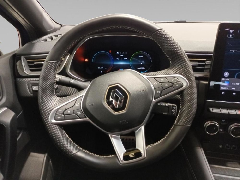 Captur E-Tech hybride 145 Engineered 2024 occasion 08000 Charleville-M&eacute;zi&egrave;res