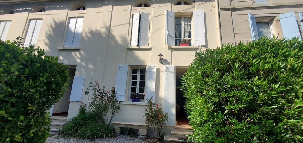   MAISON GIRONDINE
Aquitaine, Sainte-Terre (33350)