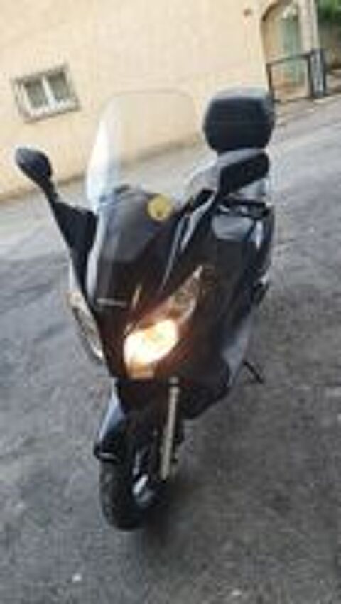HONDA 2011 occasion 30140 Tornac