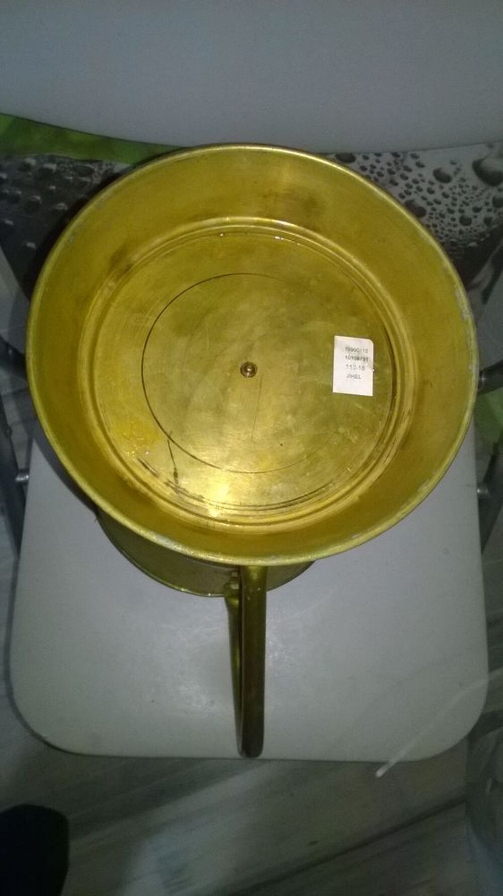 Ancien grand pot avec bec verseur
Pour lait, eau, ou autr
