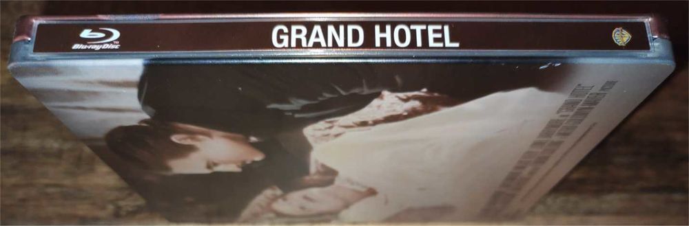 Grand Hotel Blu-ray Steelbook DVD et blu-ray