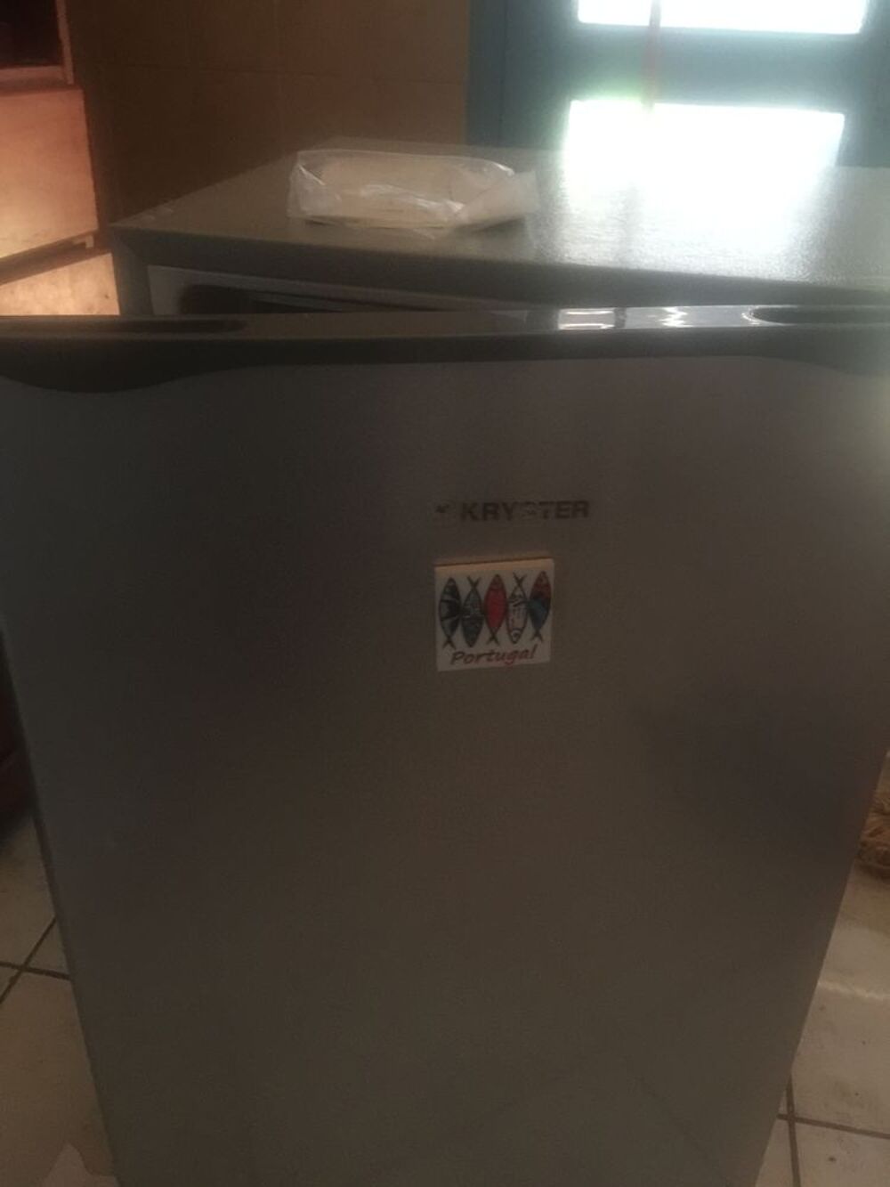Frigo adapt&eacute; aux petits espaces 44X47X83 Electroménager