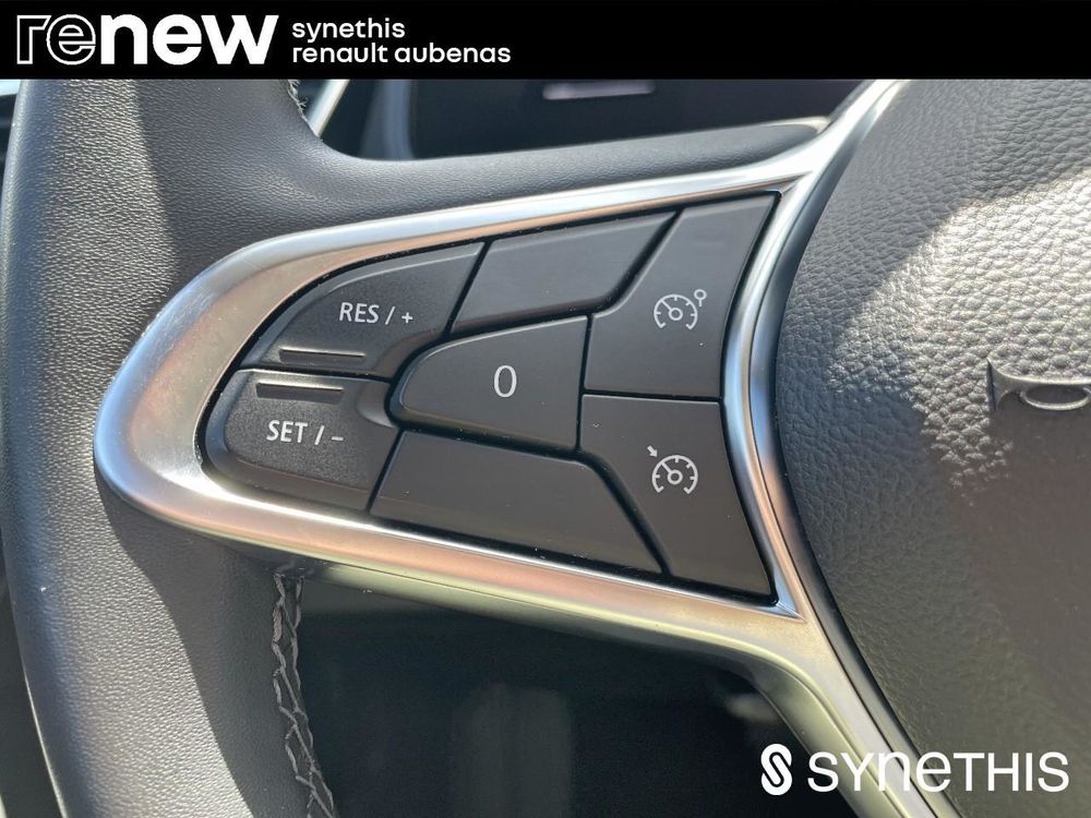 Clio V Clio E-Tech full hybrid 145 ch GSR2 Evolution 2024 occasion 07200 Aubenas