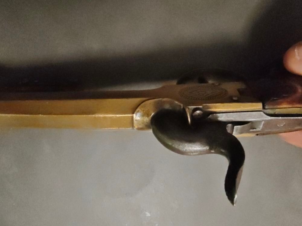 TR&Egrave;S BELLE PI&Egrave;CE DE COLLECTION 