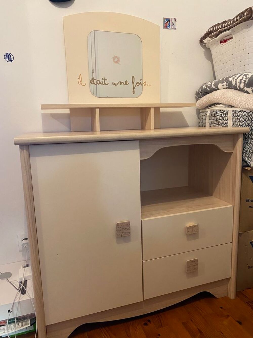 Commode Il &eacute;tait une fois..
Mobilier enfants