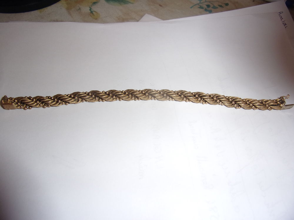 COLLIER EN OR MASSIF 18 CARRATS 35 GRAMMES 2100 euros Bijoux et montres