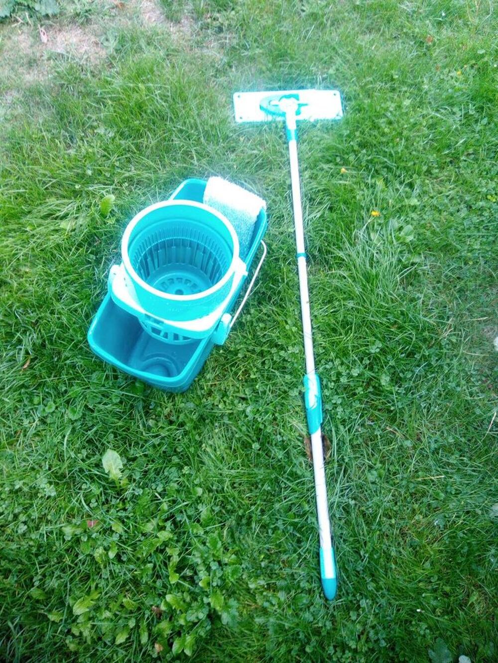 Ensemble lavage LEIFHEIT &eacute;tat neuf, A venir chercher sur Rivery ( 80136 ). 20 €. c'est disponible. Bricolage