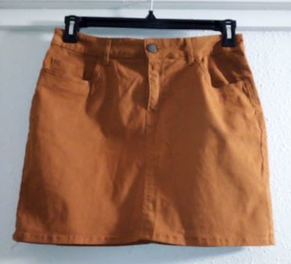 Jupe courte droite Vêtements