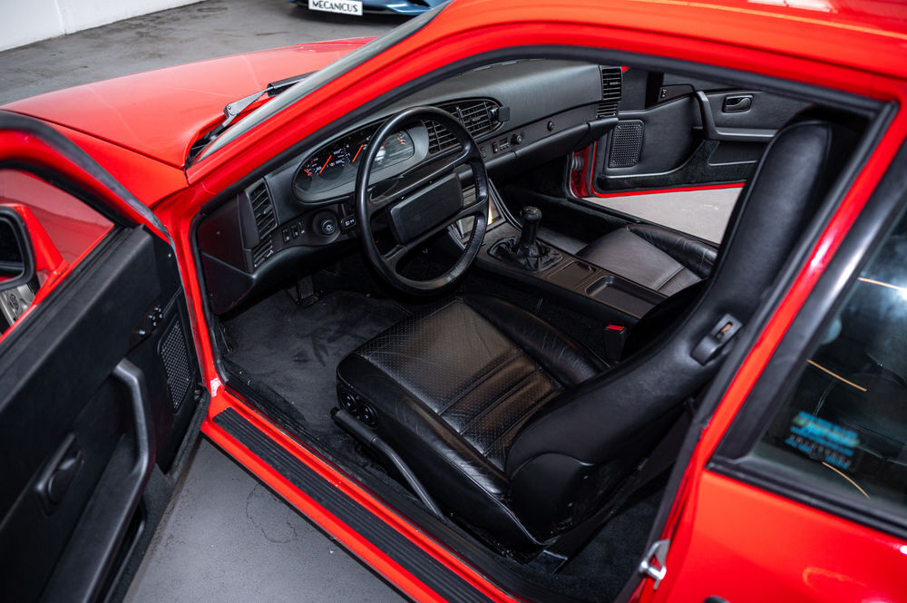 944 1983 occasion 75014 Paris
