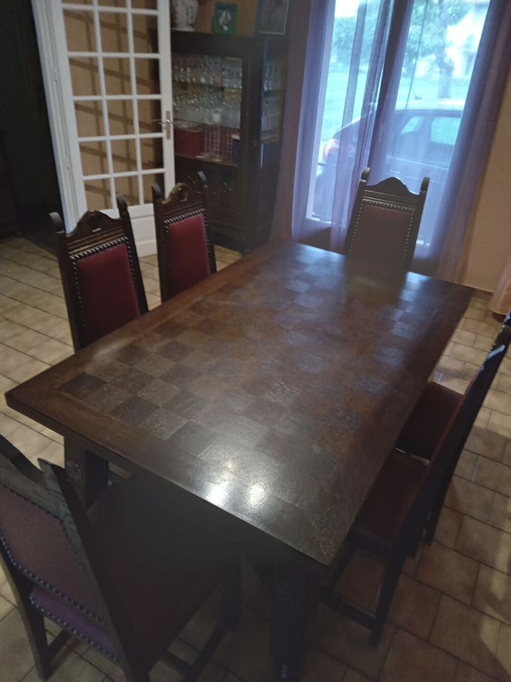 Salle &agrave; manger basque Meubles