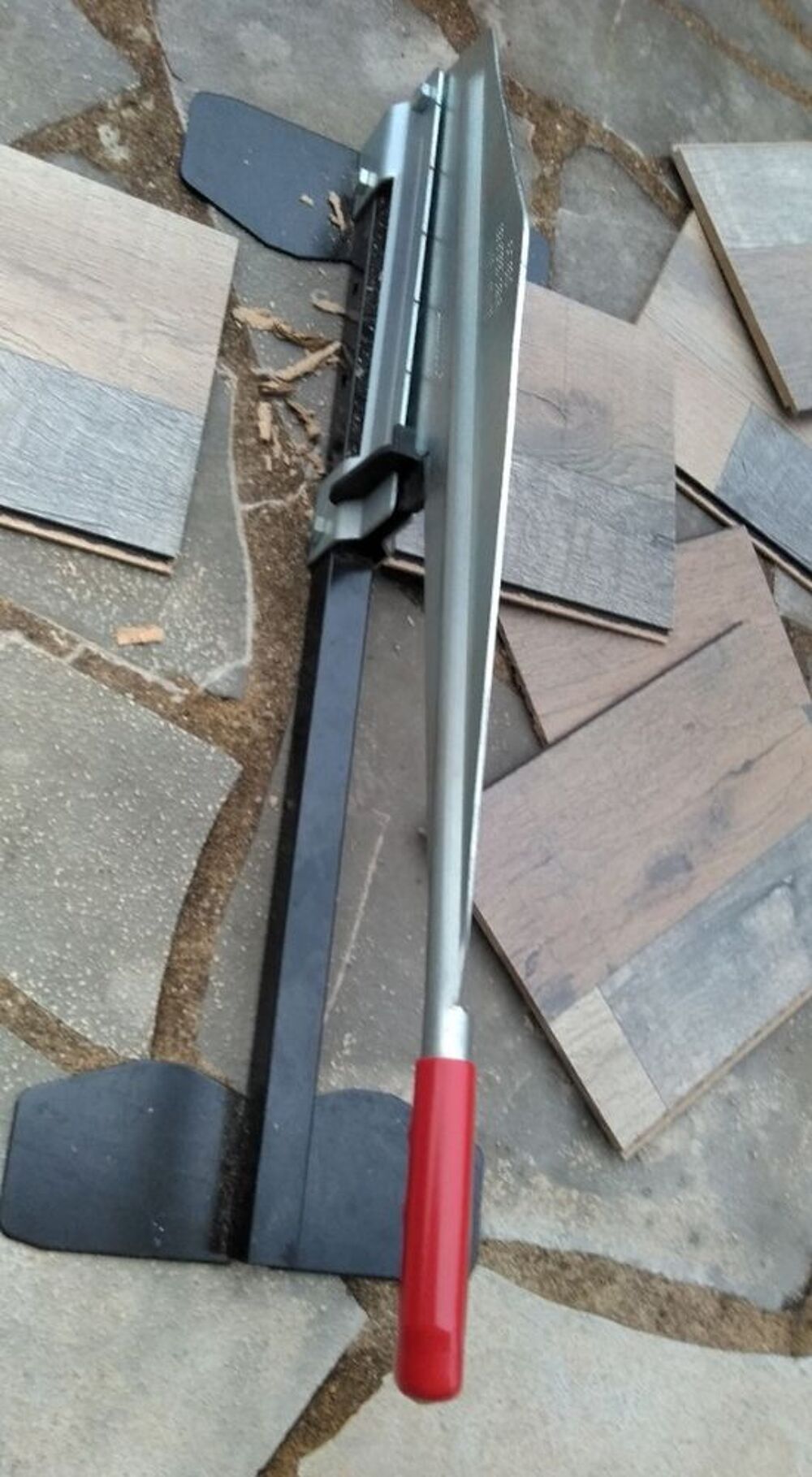 Guillotine pour plancher flottant Bricolage