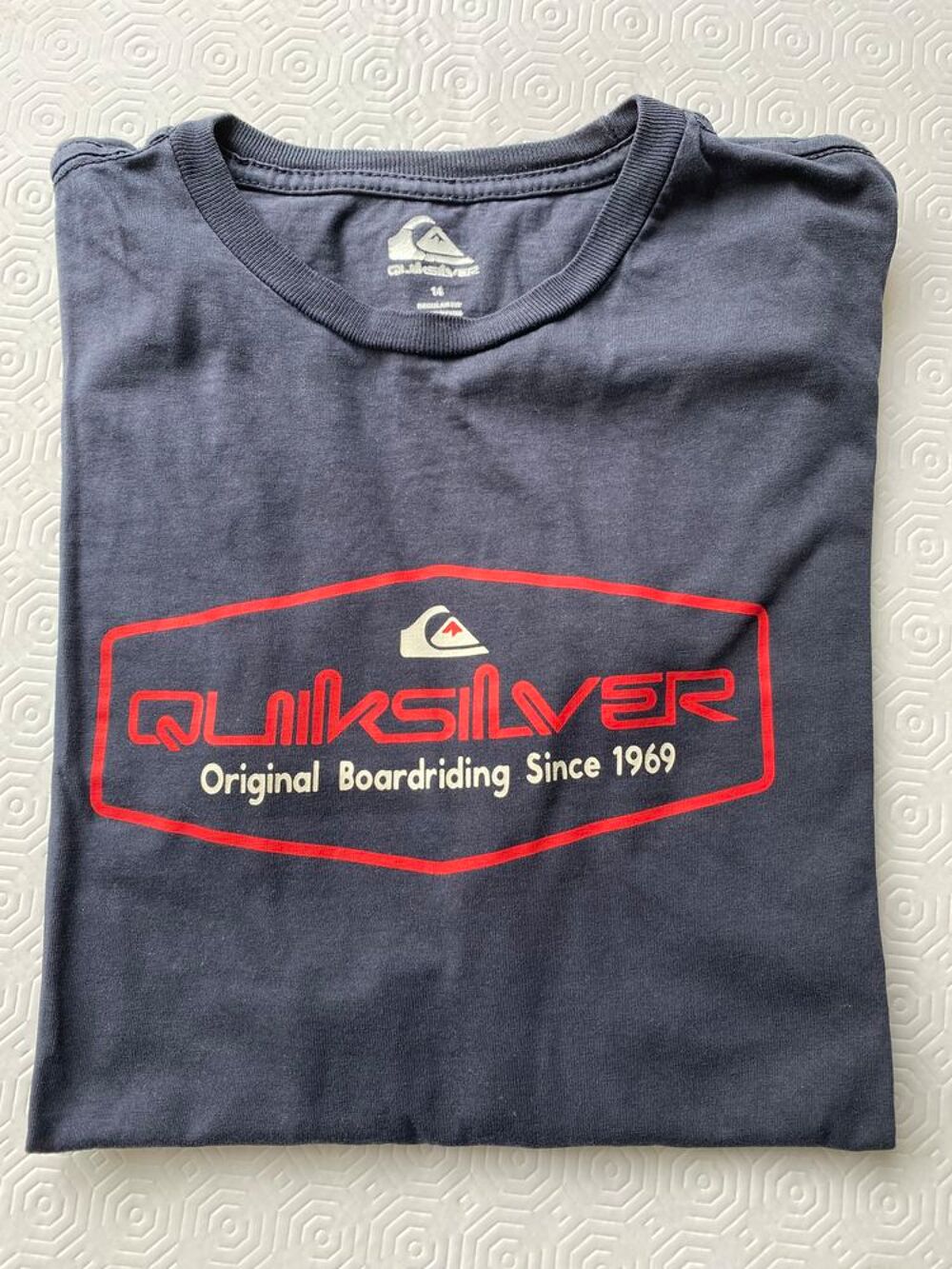 Teeshirt manches longues Quiksilver surf original Vêtements enfants