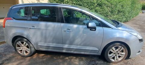 Peugeot 5008 1.6 e-HDi 112ch FAP BMP6 BLUE LION Activ