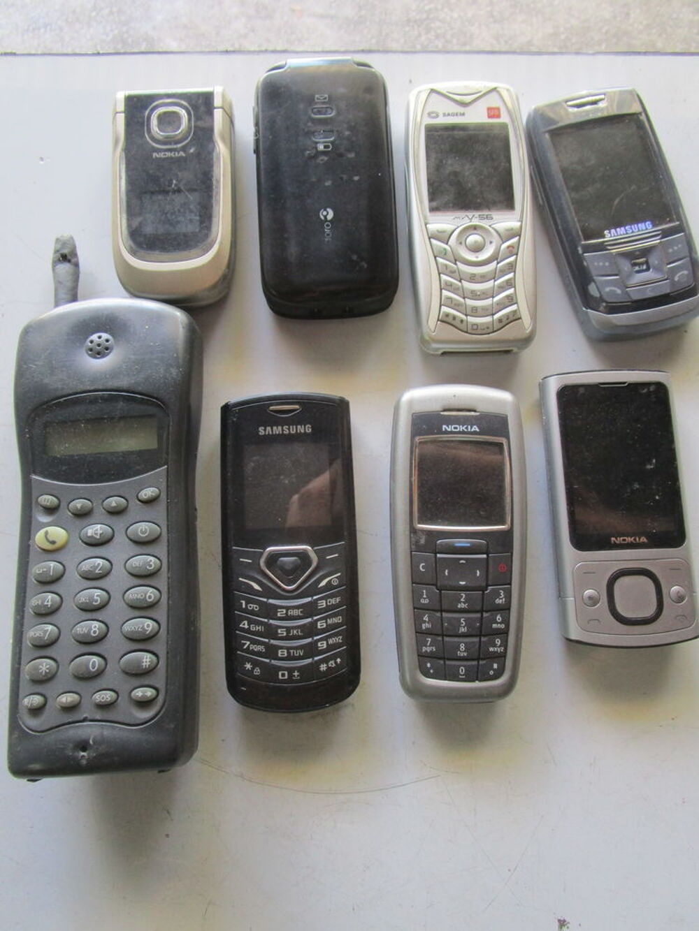 Lot t&eacute;l&eacute;phones Téléphones et tablettes