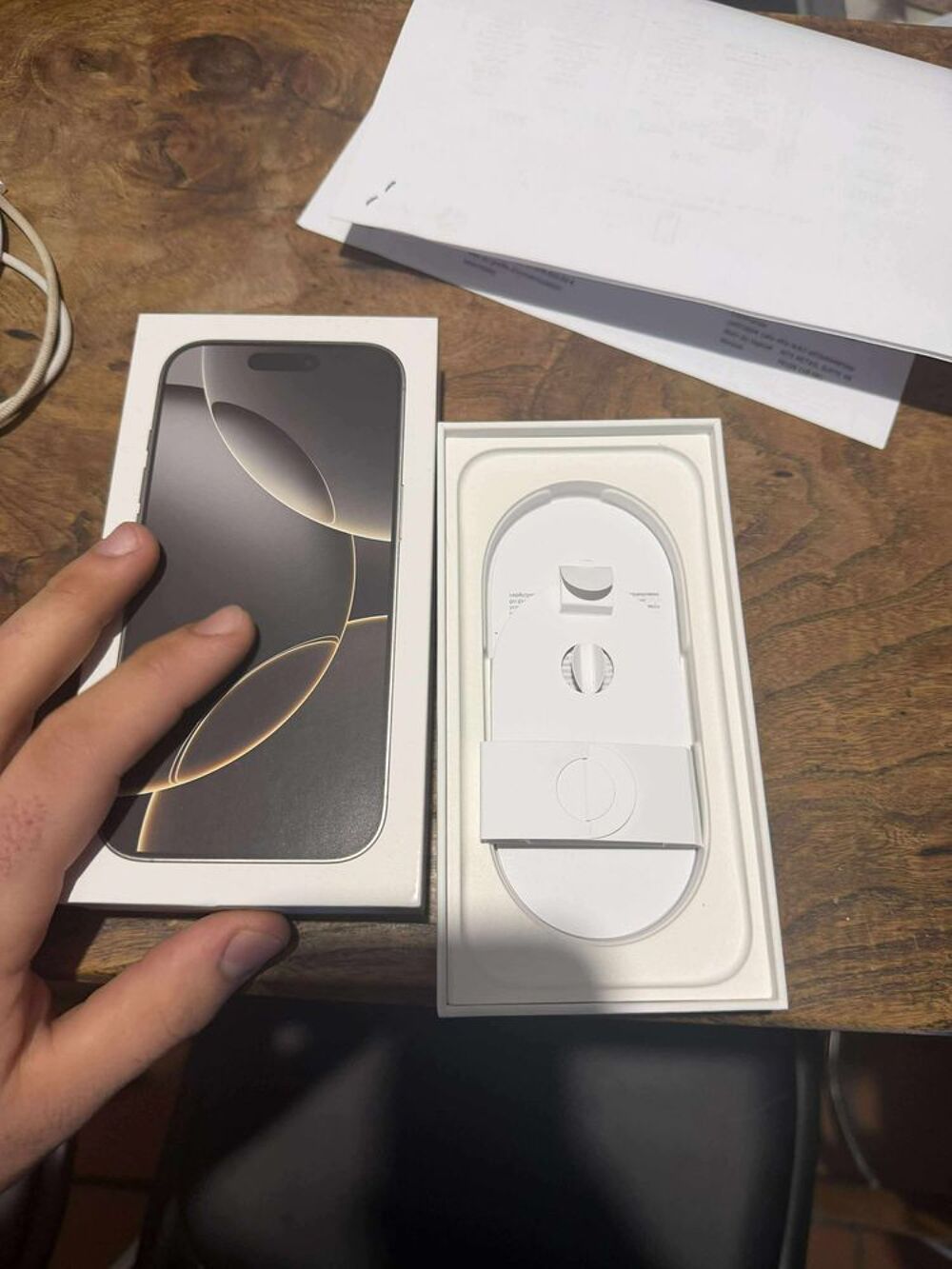 iPhone 16 pro 128go Téléphones et tablettes