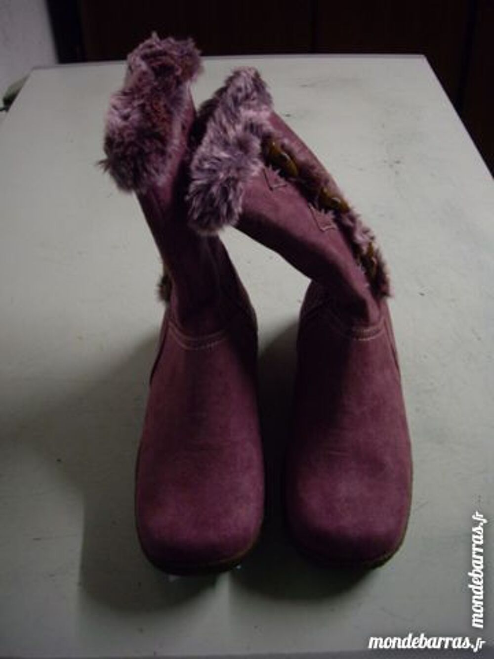 Bottes fourr&eacute;es Violine pt 38 neuves Chaussures