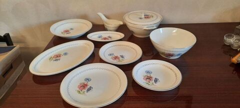 SERVICE DE TABLE 25 Gargenville (78)